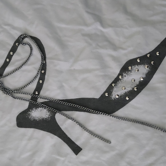 Vintage tank top with chains & studs! - Picture 2 of 7